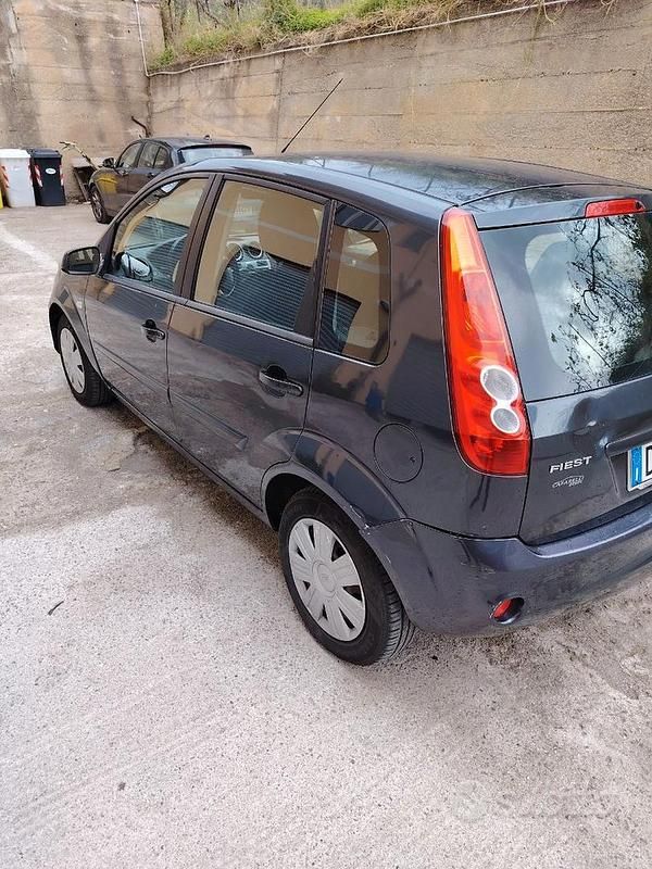 Usata Ford Fiesta 2008 Utilitaria