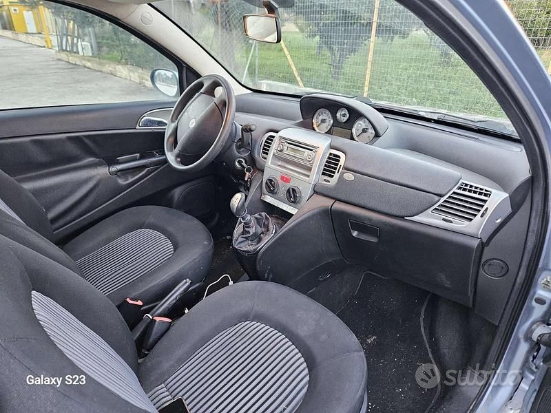 Usata Lancia Ypsilon 60 CV (44 kW) 2008 Utilitaria