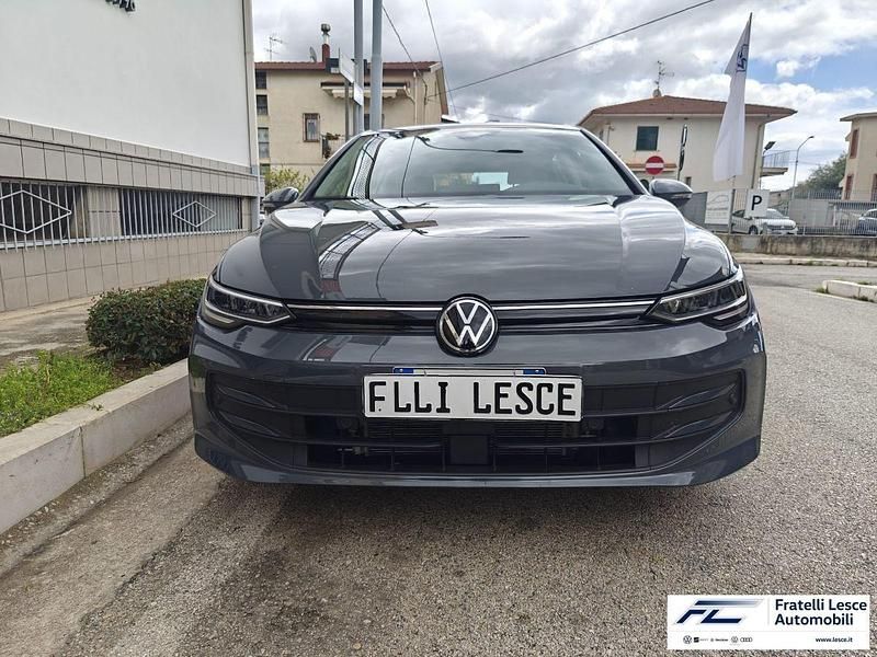 Begagnad VW Golf VIII Life 116 HK (85 kW) 2025 Svart Sedan