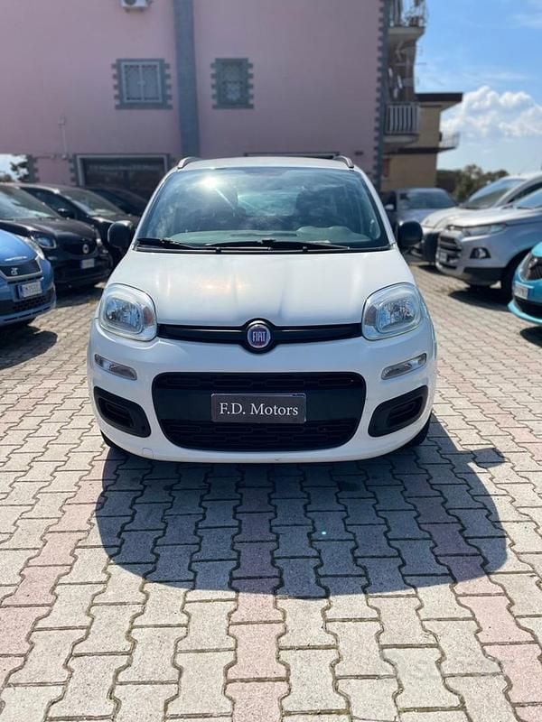 Usata Fiat Panda Easy 69 CV (50 kW) 2014 Bianco Utilitaria