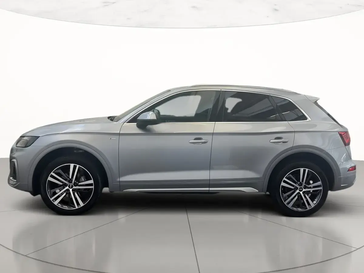 Usata Audi Q5 S-line plus 204 CV (150 kW) 2023 Argento fioretto metallizzato SUV