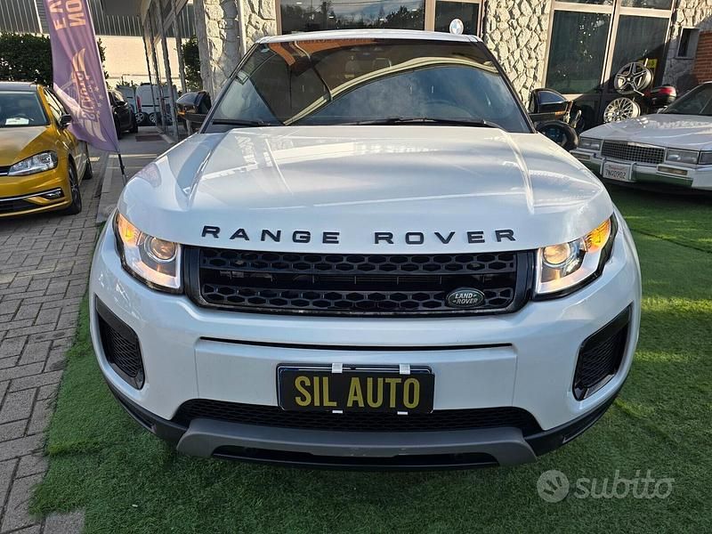 Usata Land Rover Range Rover evoque R-Dynamic 150 CV (110 kW) 2018 Bianco SUV