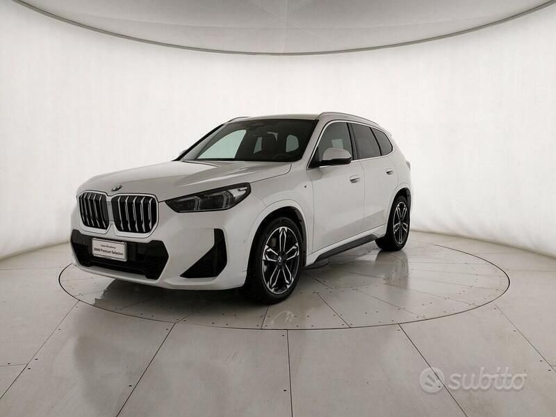 Bianco Usata 2023 BMW X1 M Sport SUV | 49.900 € (Buon prezzo) - Immagine 1/4