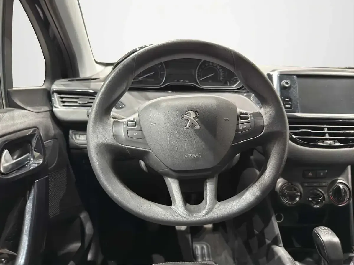 Usata Peugeot 208 Active 82 CV (60 kW) 2016 Sun Utilitaria
