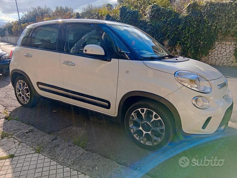Usata Fiat 500L Trekking 95 CV (69 kW) 2016 Bianco Monovolume