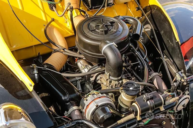 Usata Citroën 2CV Charleston 28 CV (20 kW) 1984 Giallo Berlina