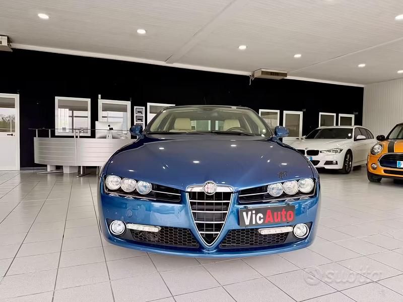 Usata Alfa Romeo 159 Distinctive 149 CV (109 kW) 2008 Blu Station wagon