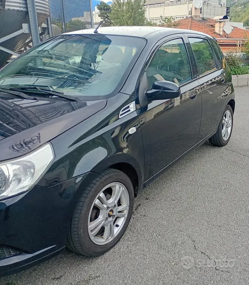 Usata Chevrolet Aveo 84 CV (61 kW) 2009 Nero Berlina
