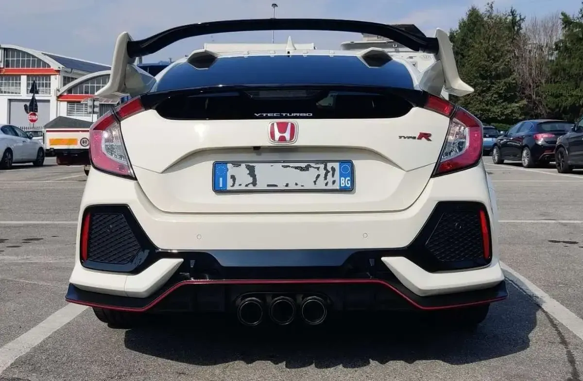 Usata Honda Civic Type R 320 CV (235 kW) 2018 Berlina