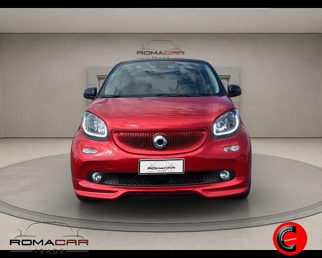 Usado Smart ForFour Brabus 90 CV (66 kW) 2019 Rojo Utilitario