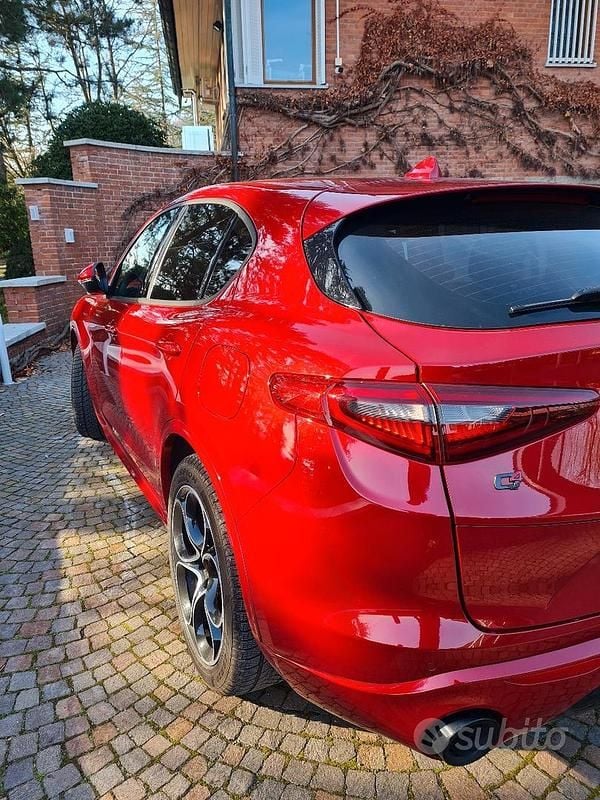 Usata Alfa Romeo Stelvio 250 CV (183 kW) 2020 Rosso SUV