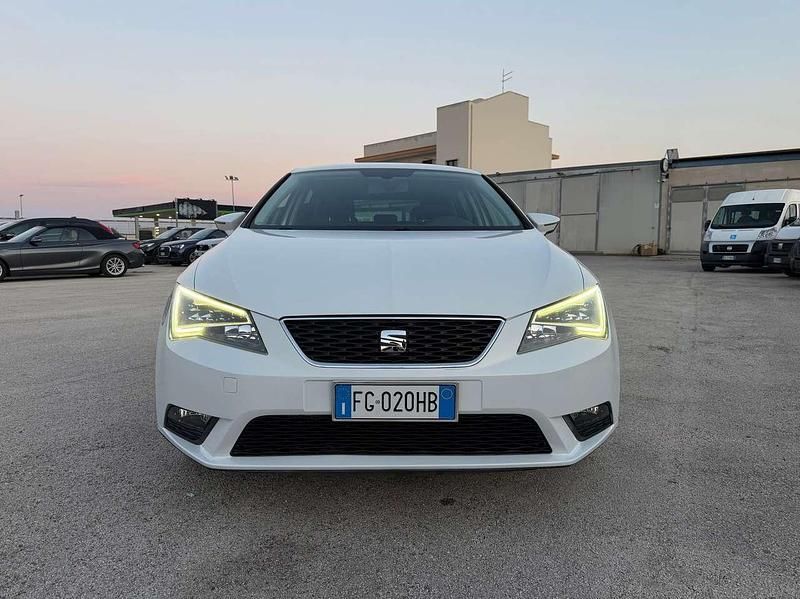 Usata Seat Leon Business 110 CV (80 kW) 2017 Bianco Berlina