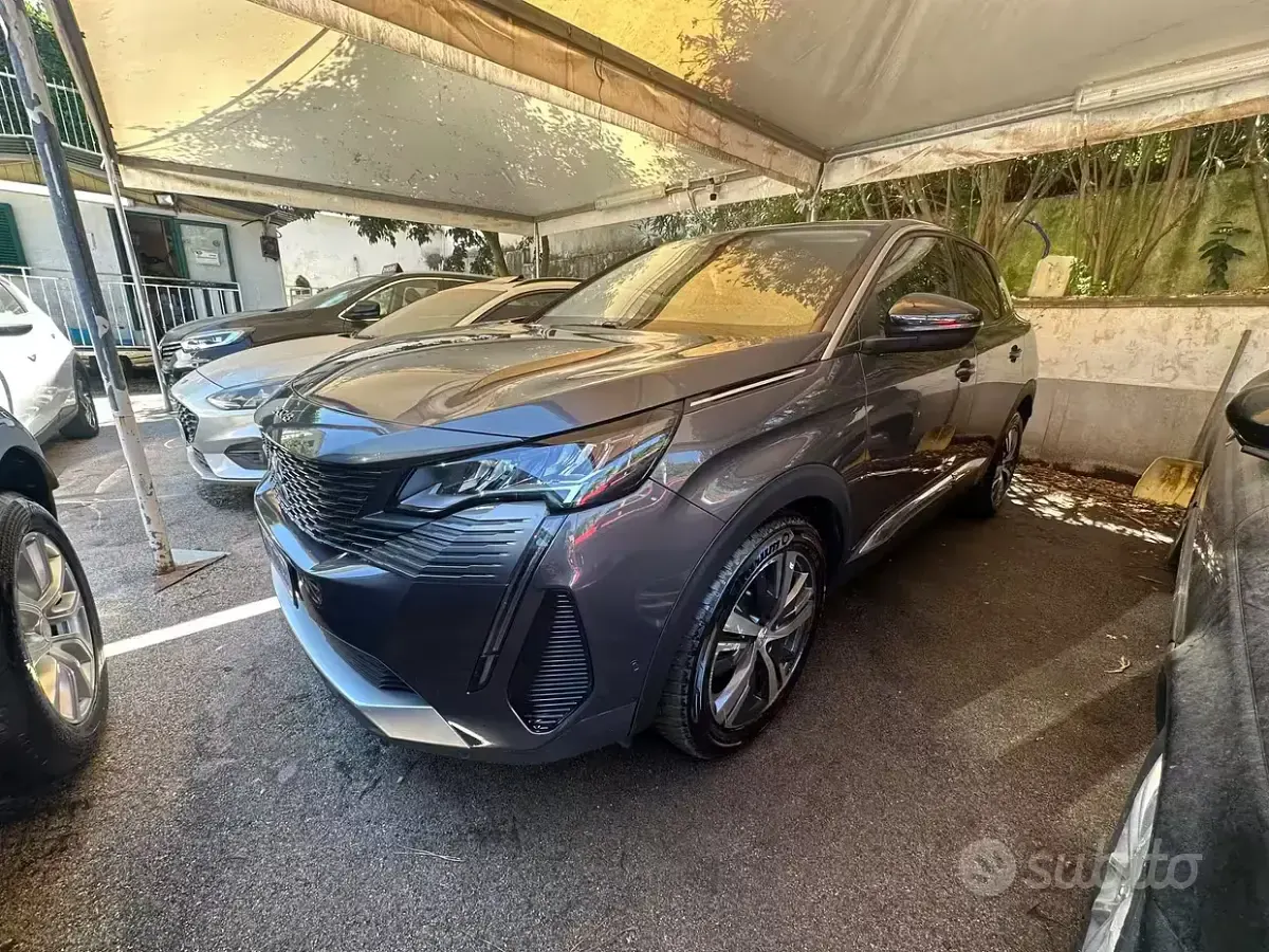 Usata Peugeot 3008 Allure 131 CV (96 kW) 2022 Grigio SUV