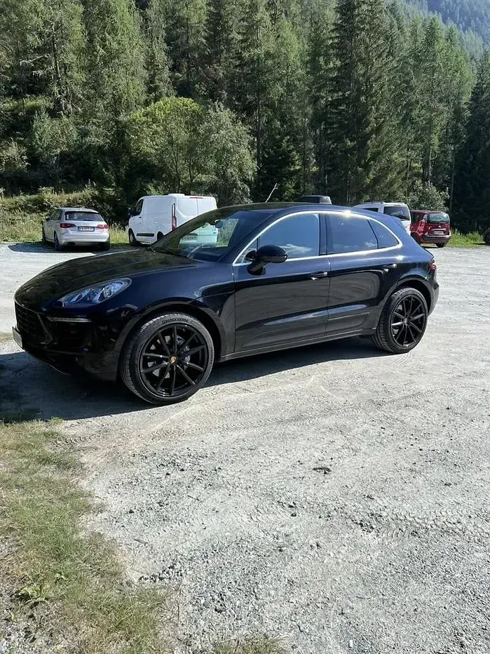 Usata Porsche Macan 250 CV (183 kW) 2015 Nero SUV