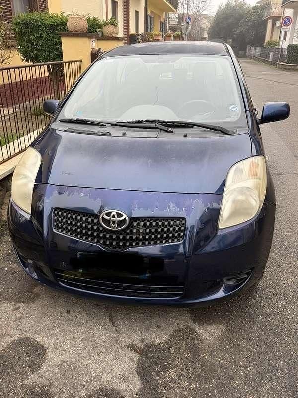 Usata Toyota Yaris 87 CV (63 kW) 2006 Berlina