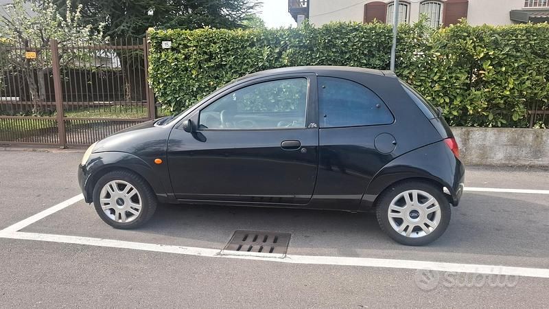 Usata Ford Ka 60 CV (44 kW) 2007 Nero Utilitaria