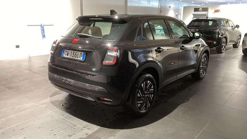 Usata Fiat 600E Red 61 kW (84 CV) 2024 Nero SUV