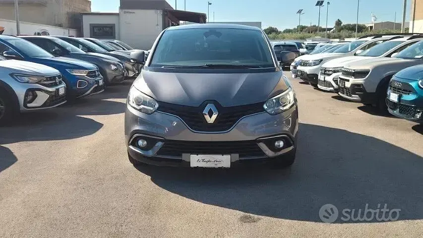 Usata Renault Scénic III 110 CV (80 kW) 2017 Grigio Monovolume