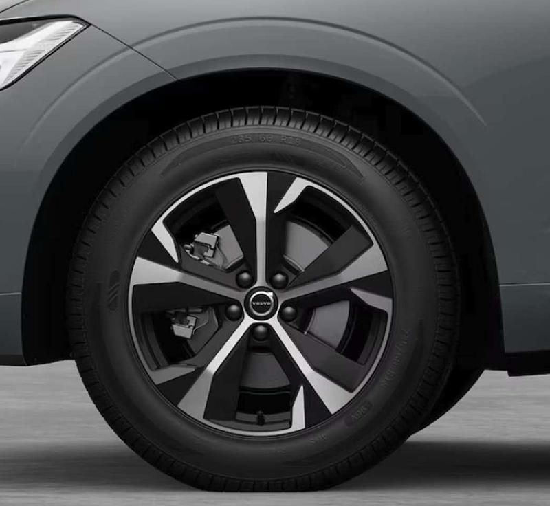 Nuova Volvo XC60 Core 250 CV (183 kW) 2025 Grigio SUV