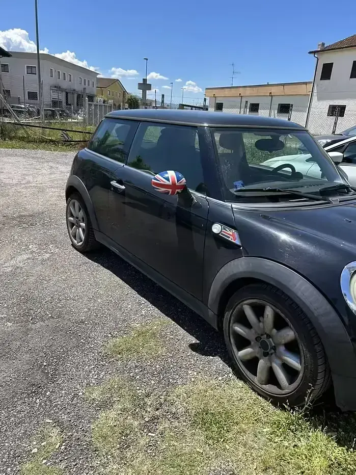 Usata Mini ONE 98 CV (72 kW) 2010 Nero Utilitaria