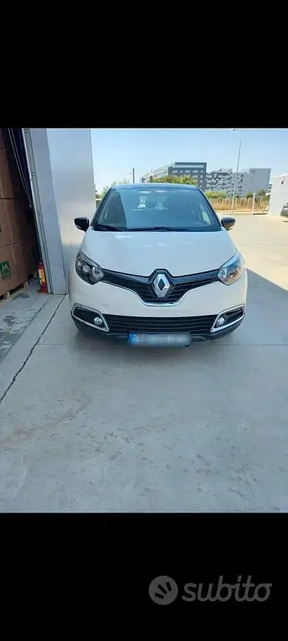 Usata Renault Captur 90 CV (66 kW) 2016 Bianco SUV