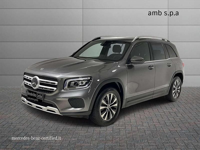 Usata Mercedes GLB200 150 CV (110 kW) 2022 Grigio SUV