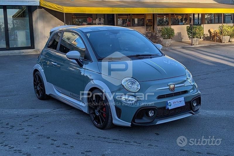 Usata Abarth 695 180 CV (132 kW) 2021 Verde Utilitaria