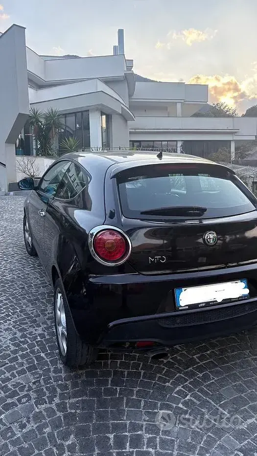 Usata Alfa Romeo MiTo 120 CV (88 kW) 2012 Nero Utilitaria