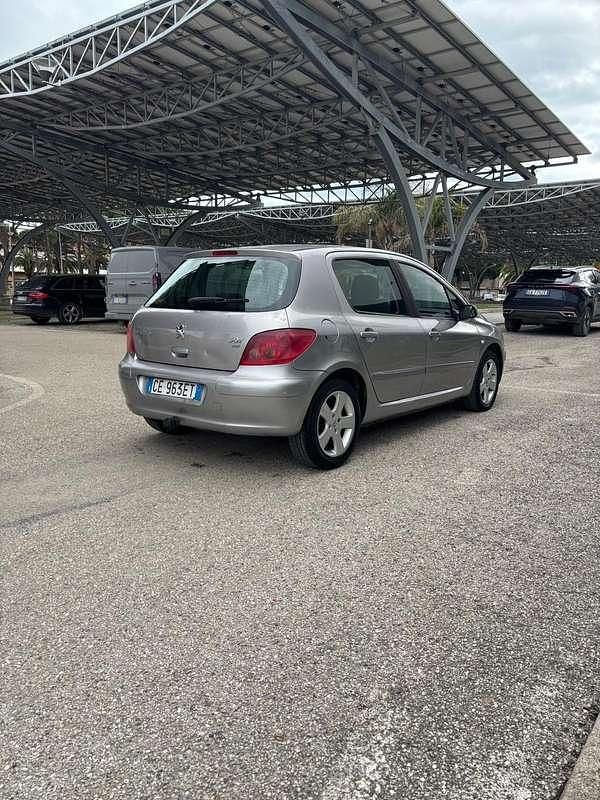 Usata Peugeot 307 107 CV (78 kW) 2004 Berlina