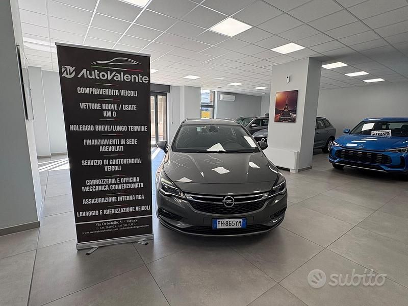 Usata Opel Astra Innovation 110 CV (80 kW) 2017 Grigio Station wagon