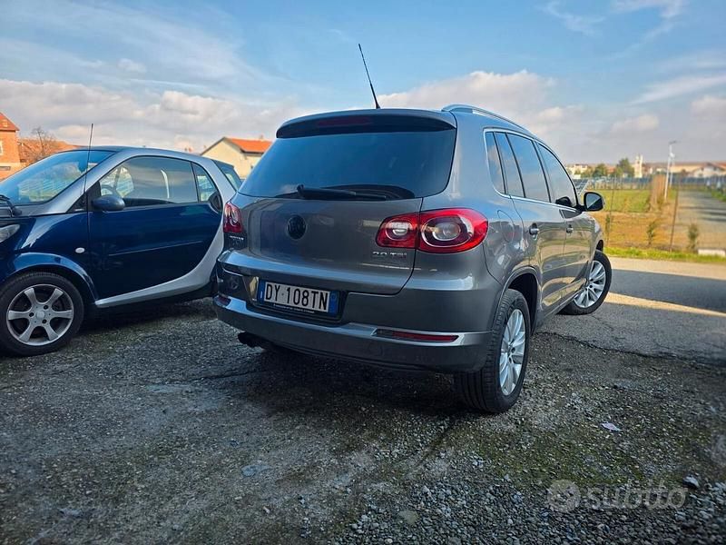 Usata VW Tiguan Sportline 200 CV (147 kW) 2009 Grigio SUV