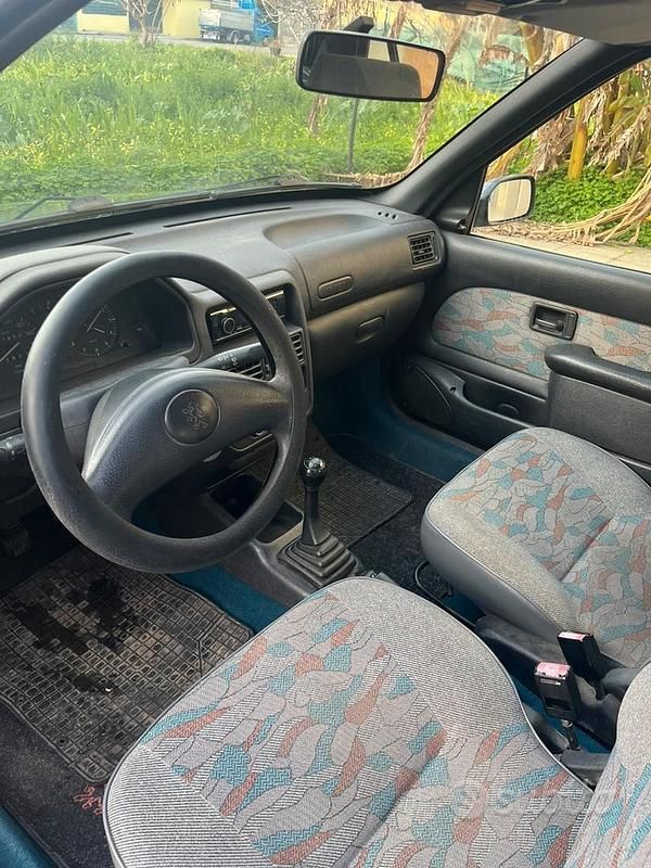 Usata Peugeot 106 1997 Utilitaria