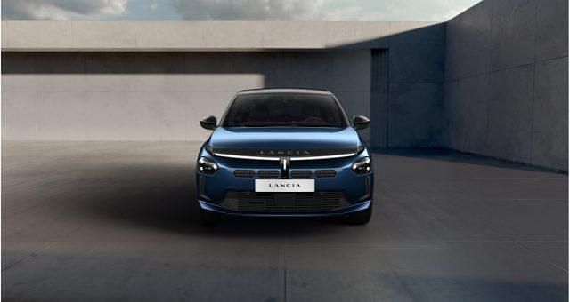 Usata Lancia Ypsilon S 110 CV (80 kW) 2024 Nero Utilitaria