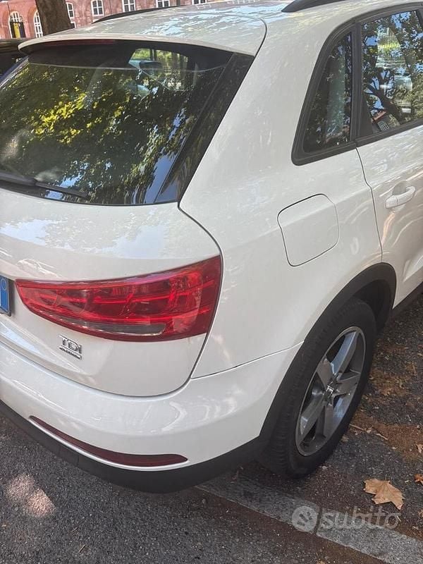 Usata Audi Q3 177 CV (130 kW) 2011 Bianco SUV