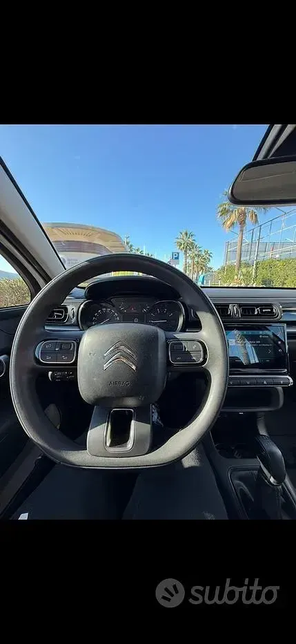 Usata Citroën C3 Shine 83 CV (61 kW) 2021 Bianco Utilitaria