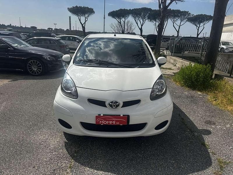 Usata Toyota Aygo Edition 68 CV (50 kW) 2011 Other Utilitaria