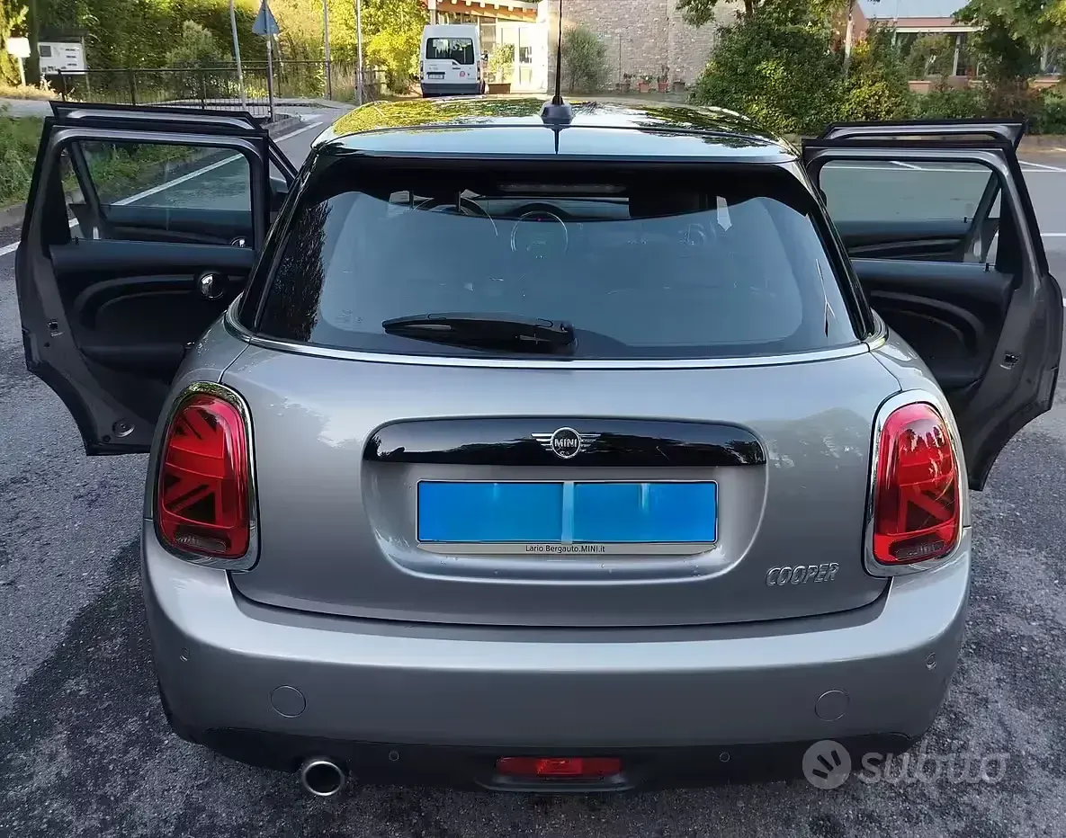 Usata Mini Cooper Hype 136 CV (100 kW) 2019 Grigio Utilitaria