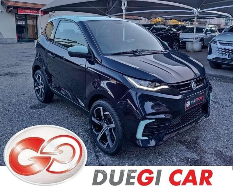 Nuova Aixam City Pack 2026 Nero Utilitaria