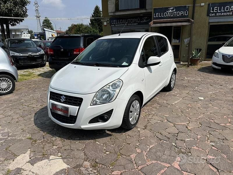 Usata Suzuki Splash GL 68 CV (50 kW) 2013 Bianco Utilitaria