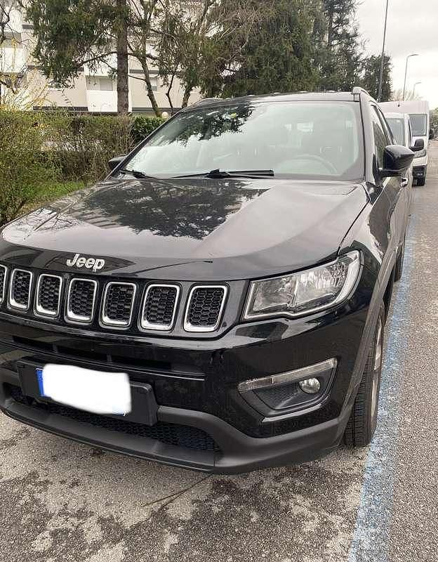 Usata 2018 Jeep Compass Longitude SUV | 14.000 € (Ottimo prezzo) - Immagine 1/4