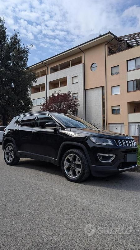 Usata Jeep Compass Limited 140 CV (102 kW) 2018 Nero SUV