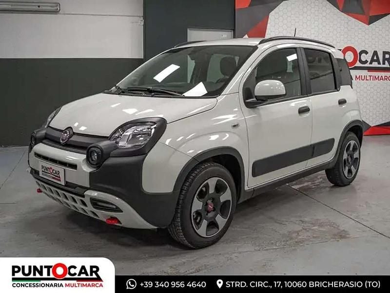 Bianco Usata 2024 Fiat Panda Cross Cross Due volumi | 10.490 € (Super prezzo) - Immagine 1/4