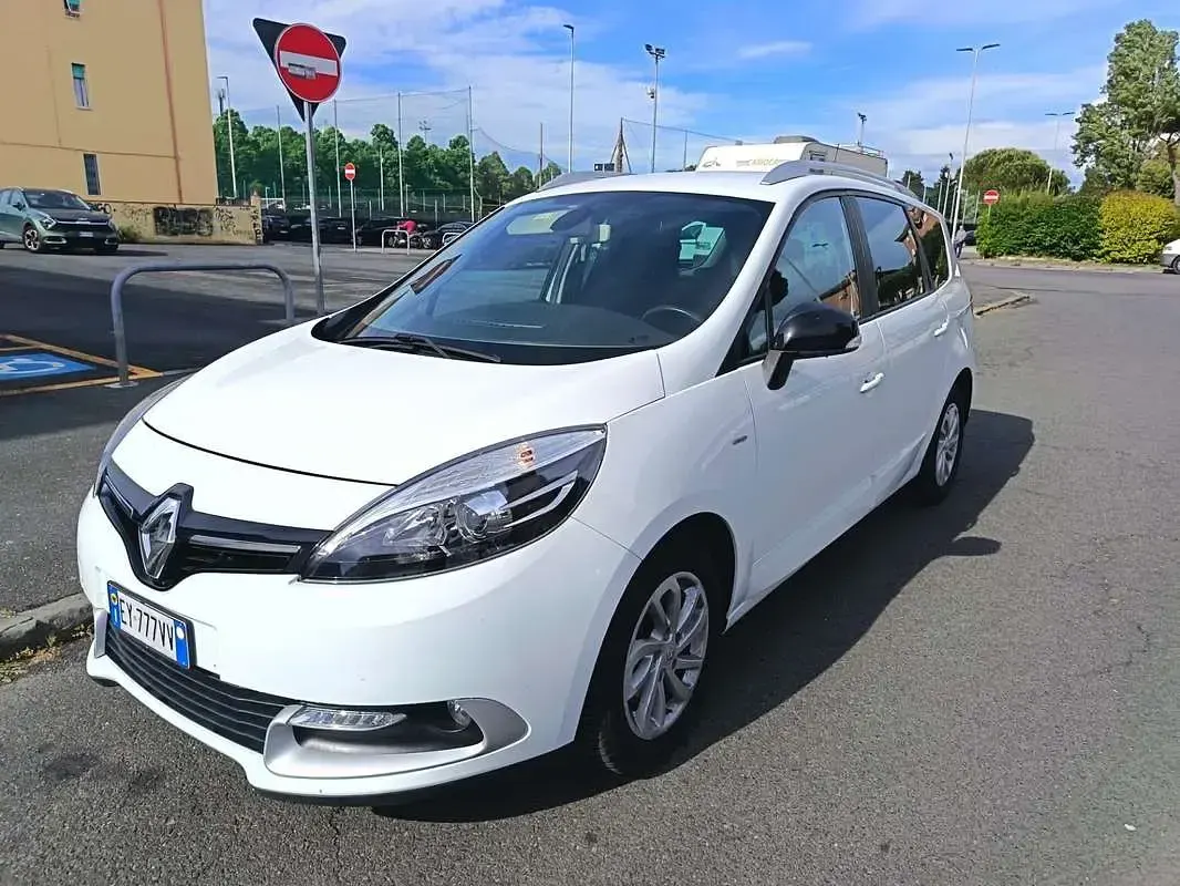 Usata Renault Scénic III LIMITED 110 CV (80 kW) 2016 Monovolume