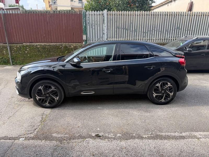 Usata Citroën C4 Shine 131 CV (96 kW) 2021 Nero Berlina