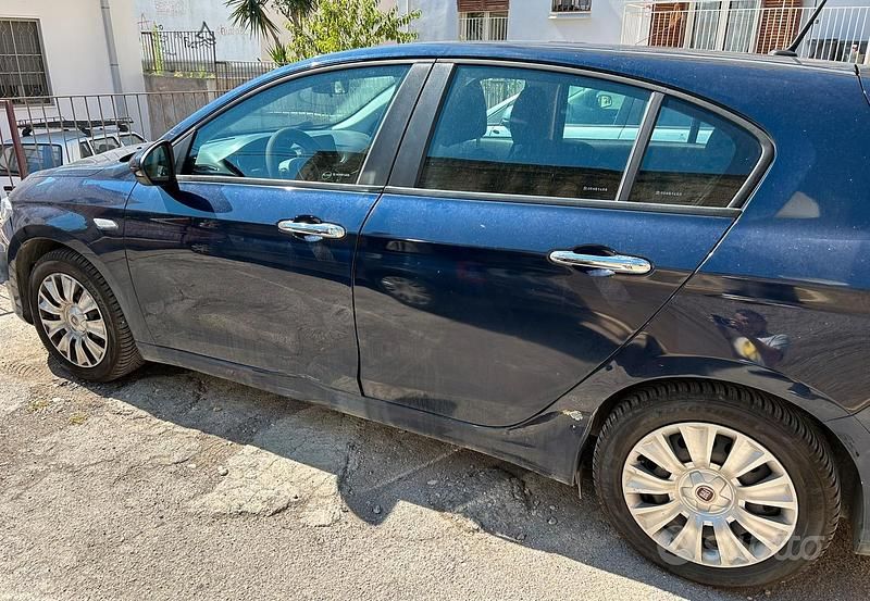 Usata Fiat Tipo 95 CV (69 kW) 2019 Blu Berlina