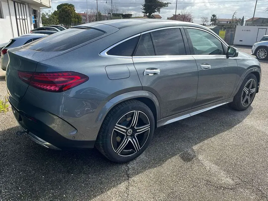 Usata Mercedes GLE300 Premium Plus 269 CV (197 kW) 2024 Grigio SUV