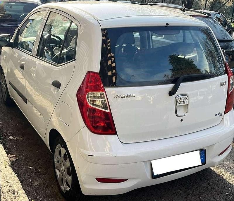 Usata Hyundai i10 Classic 69 CV (50 kW) 2013 Bianco Utilitaria