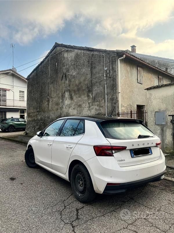 Usata Skoda Fabia 80 CV (58 kW) 2021 Bianco Berlina