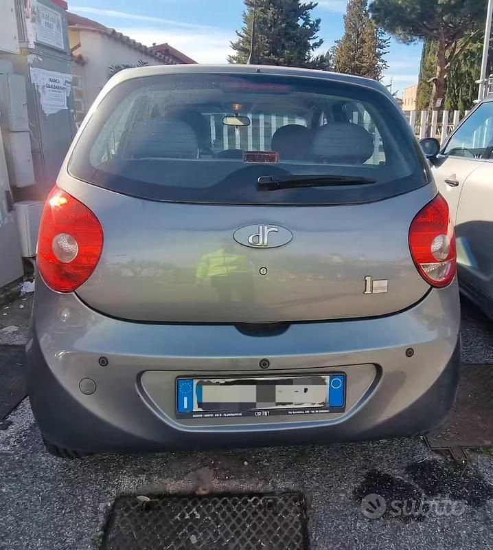 Usata DR DR1 68 CV (50 kW) 2011 Grigio Utilitaria