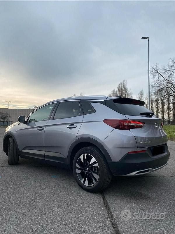 Usata Opel Grandland X Innovation 131 CV (96 kW) 2019 Grigio SUV